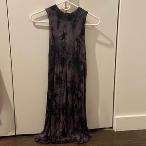 Ginger G, size S, high-neck tie dye dress